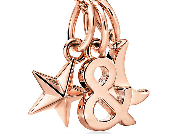 All the Stars: Why Celestial Jewelry Is Trending Right Now